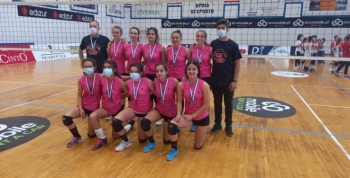 AE Madeira Torres é Vice-Campeão Nacional de Infantis Femininos