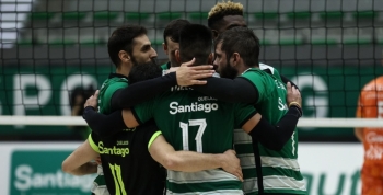 Sporting segue para os oitavos-de-final