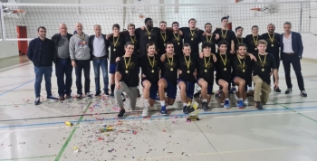 Famões C.A renova título de Campeão Regional da III divisão de Seniores Masculinos