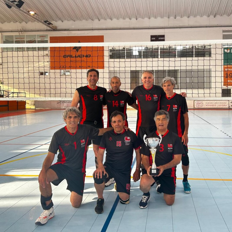 CVO vence Troféu Federação +35 anos